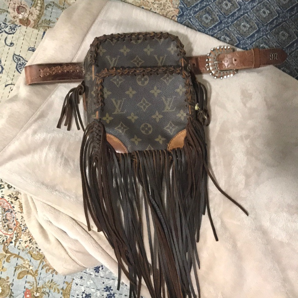 VINTAGE LV CUSTOM BUM BAG